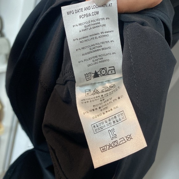 Patagonia Black Fleetwith Dress - with pockets - Crossover back detail - LG - Picture 11 of 12